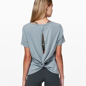 Lululemon Find Your Twist Short Sleeve